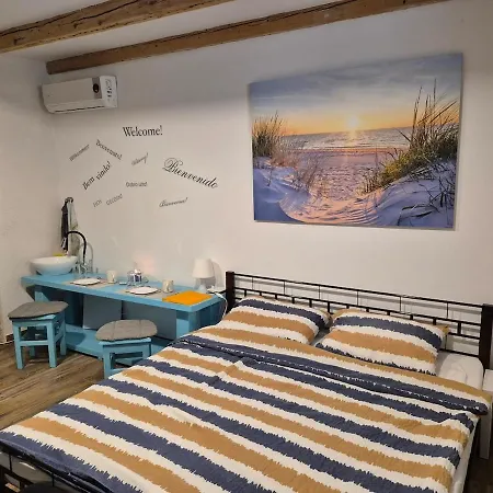 아파트 Doppelzimmer Carmen - Sauna, Badewanne, Wlan
