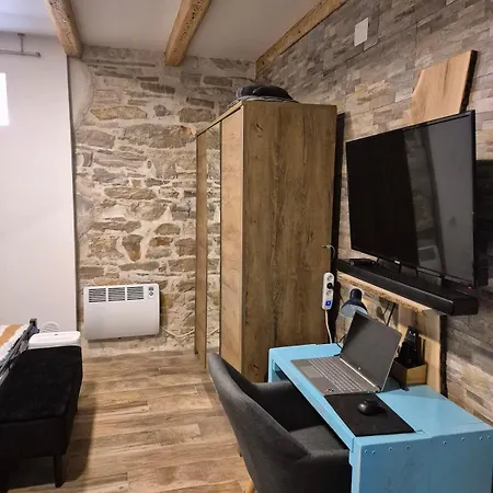 Apartamento Doppelzimmer Carmen - Sauna, Badewanne, Wlan *