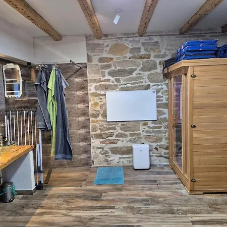 Apartamento Doppelzimmer Carmen - Sauna, Badewanne, Wlan