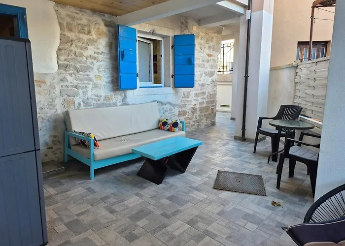 Doppelzimmer Carmen - Sauna, Badewanne, Wlan 아파트