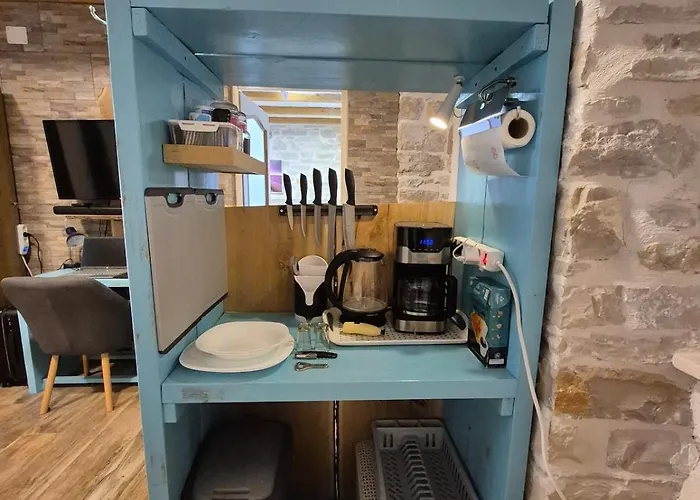 Doppelzimmer Carmen - Sauna, Badewanne, Wlan 아파트