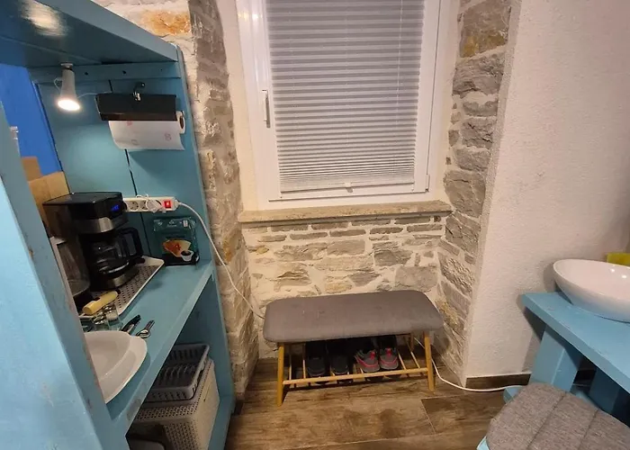 Doppelzimmer Carmen - Sauna, Badewanne, Wlan 아파트 *