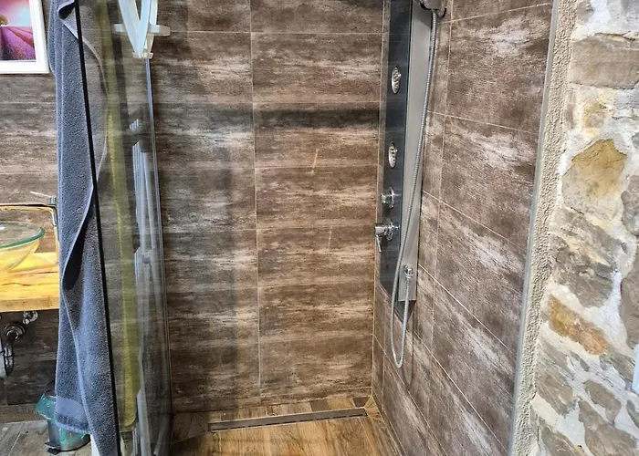 Doppelzimmer Carmen - Sauna, Badewanne, Wlan 아파트